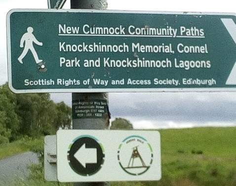 Signpost to Knockshinnoch Memorial site.