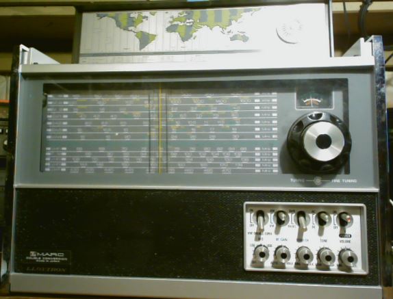 MARC NR52F1 12 band shortwave receiver